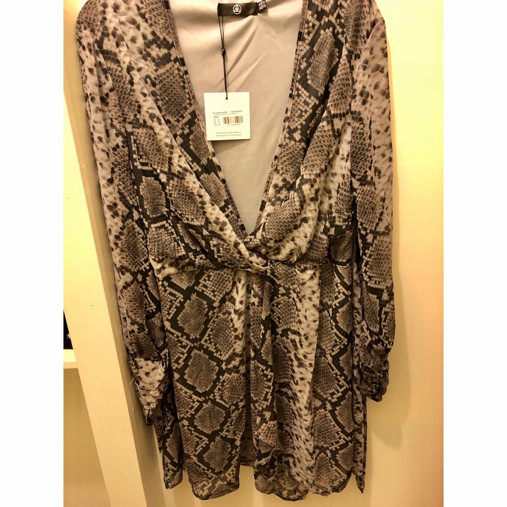 SNAKE PRINT MISSGUIDED DRESS TIE SLEEVE